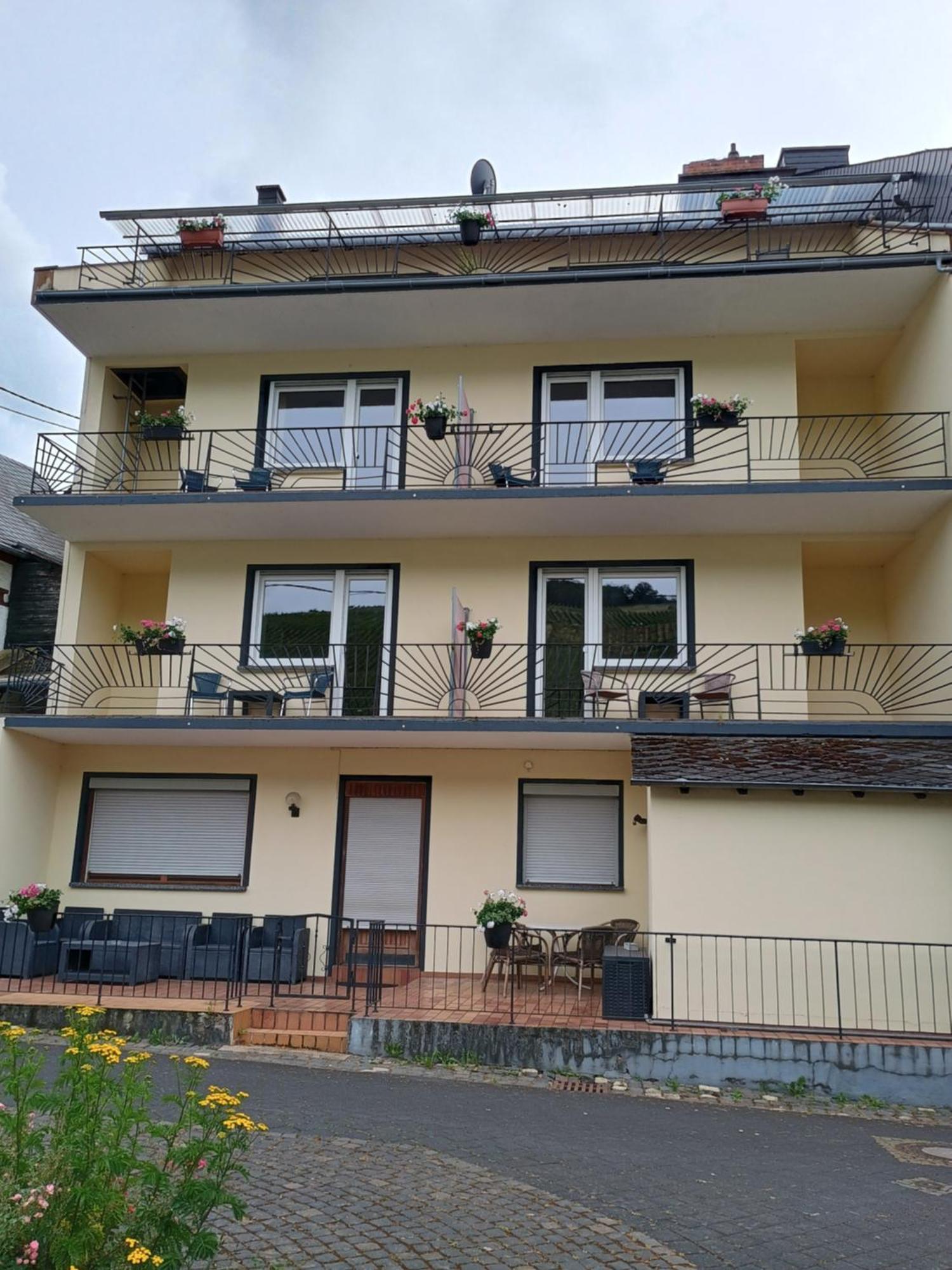 Gasthof Zur Grafschaft Veldenz Dış mekan fotoğraf