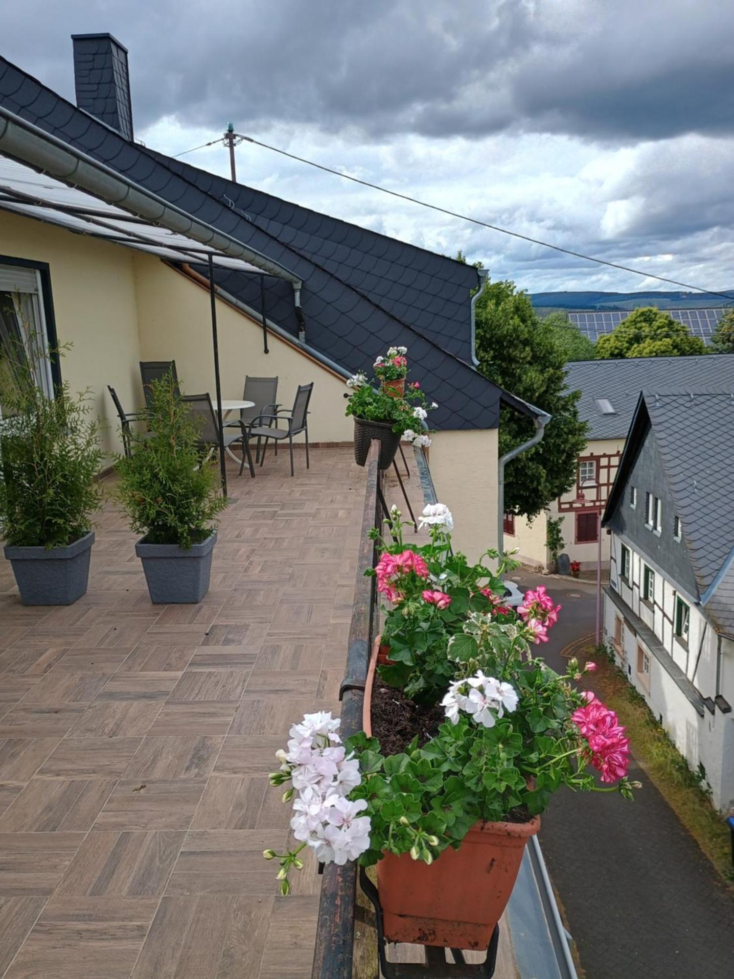 Gasthof Zur Grafschaft Veldenz Dış mekan fotoğraf